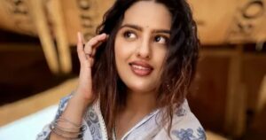 Who is Divyanka Sirohi?